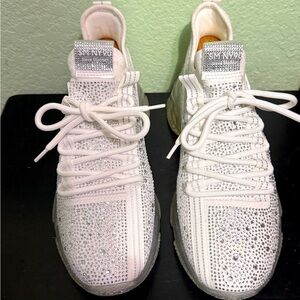 Steve Madden Maxima Sneakers Platform White Embellished Rhinestones Size 11